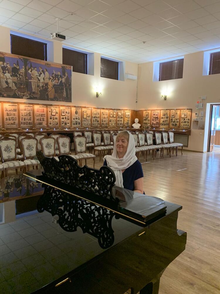  54528906   , 70 ,    -