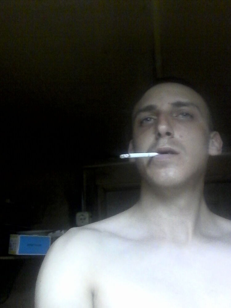  5796316  Maksim, 31 ,    