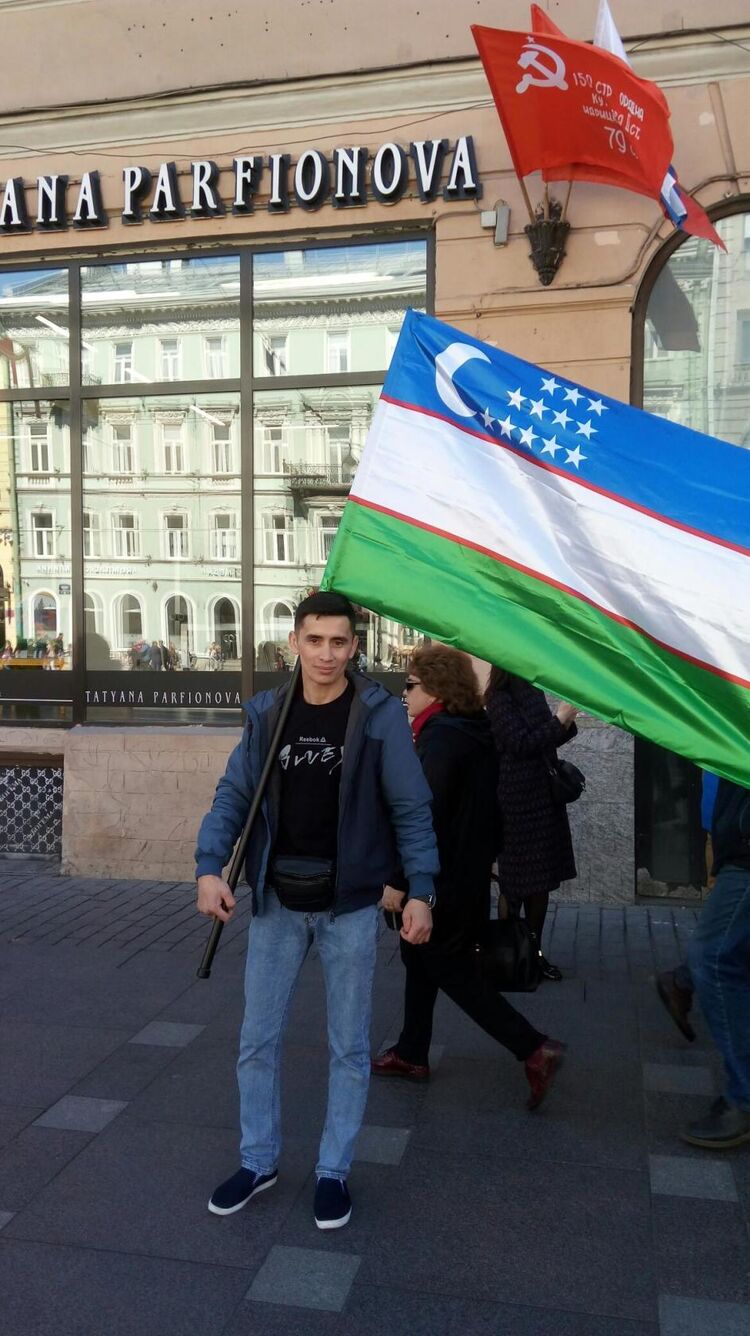  29585196  , 35 ,    -