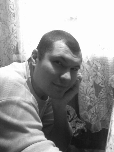  8817736  Anatoliy, 39 ,    