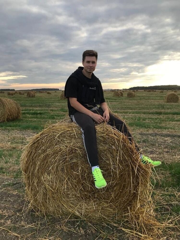  ,   Alexander, 28 ,   ,   , c , 