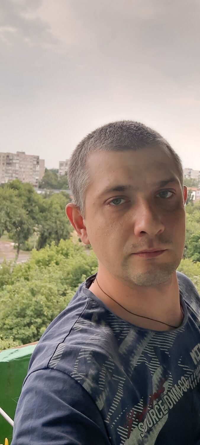  ,   Jekson, 33 ,  