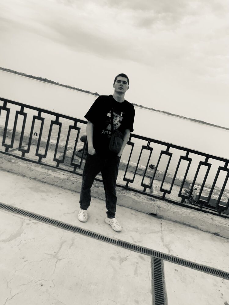  34838966  , 21 ,    