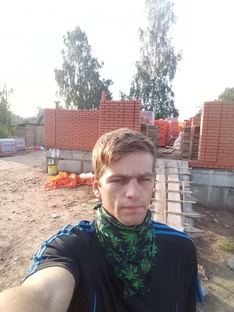  13490766  Gleb, 34 ,    