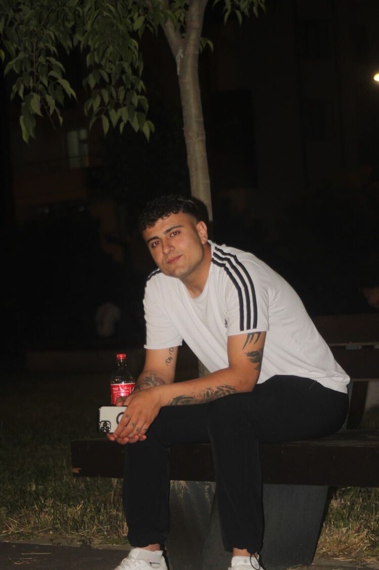  Cinar,   Azad, 23 ,   ,   