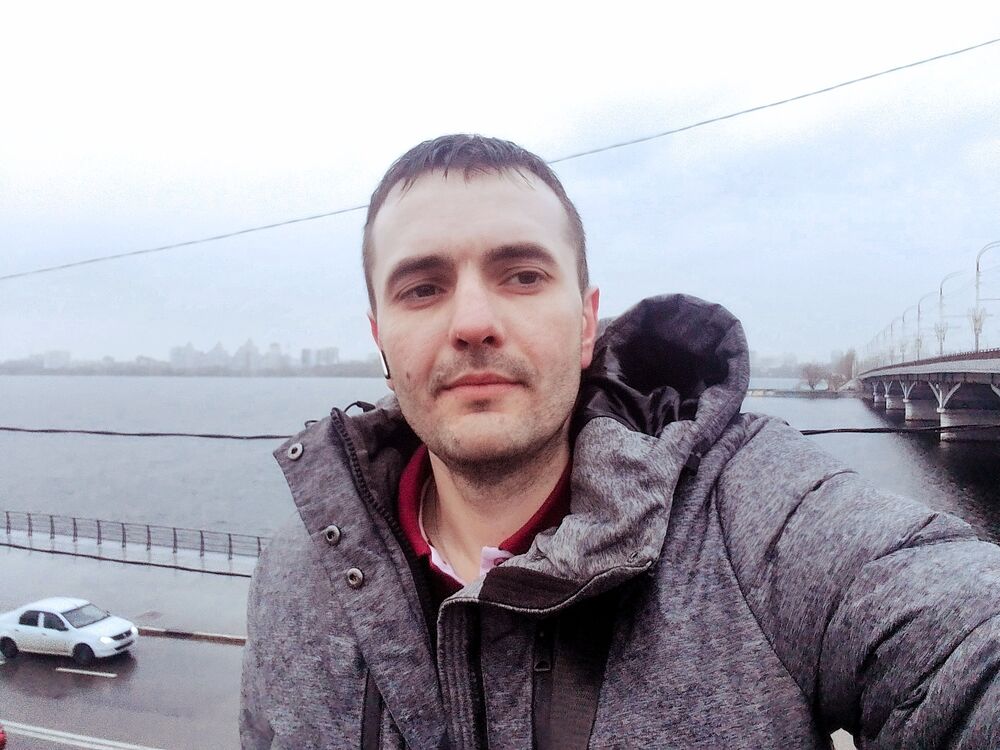  50167976  Alexey, 30 ,    