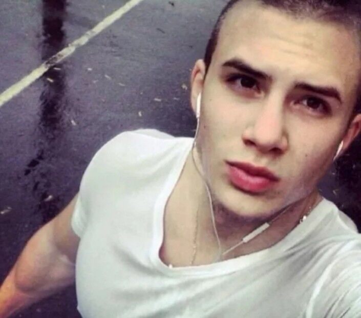 Novy,   , 25 ,   ,   , c 
