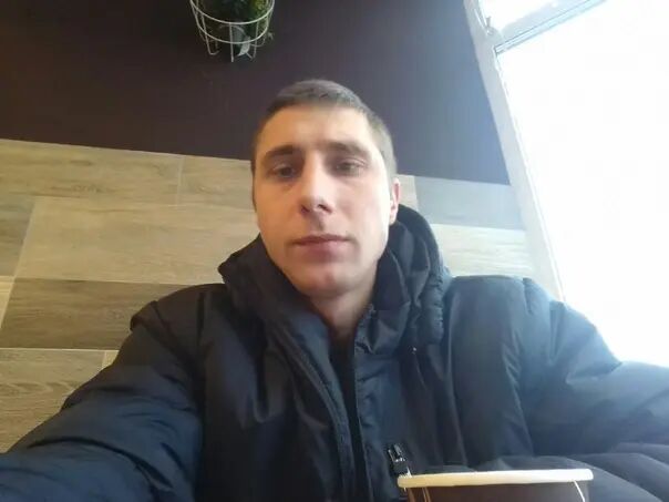  36710646  Grigory, 30 ,    