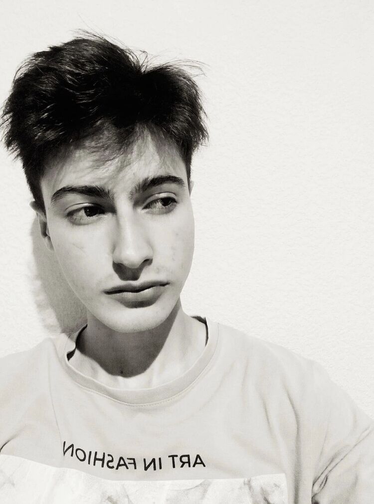  ,   , 22 ,   ,   