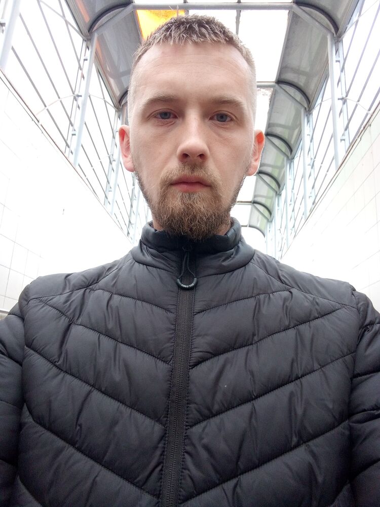  43087296  , 33 ,    