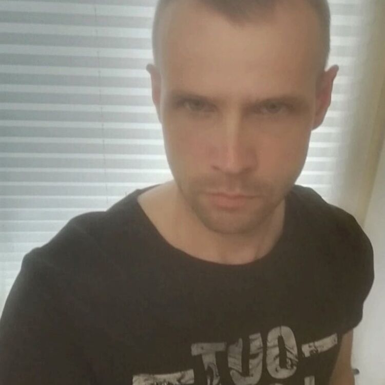  34516276  , 37 ,    