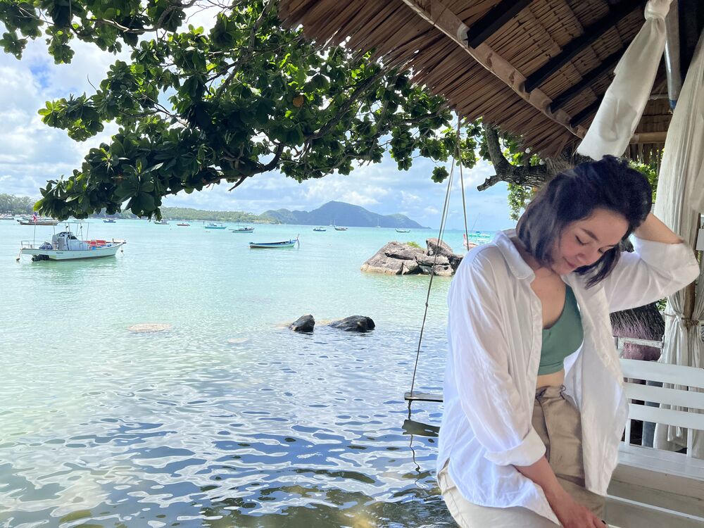  35961116  , 22 ,    Nakhon Pathom