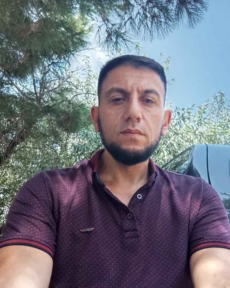  52515226  Ruslan, 47 ,    