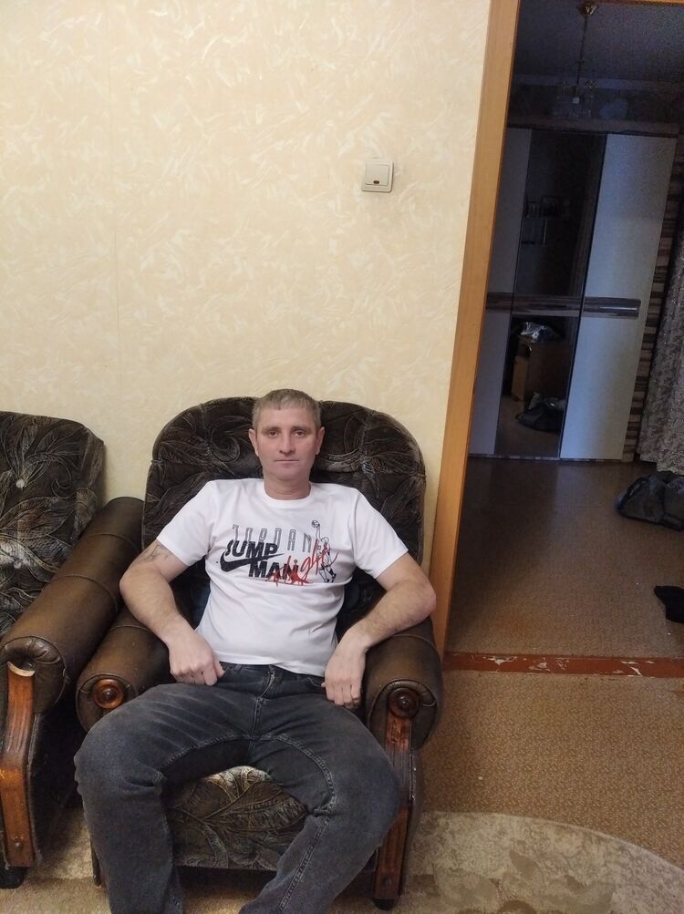  48980876  , 44 ,    