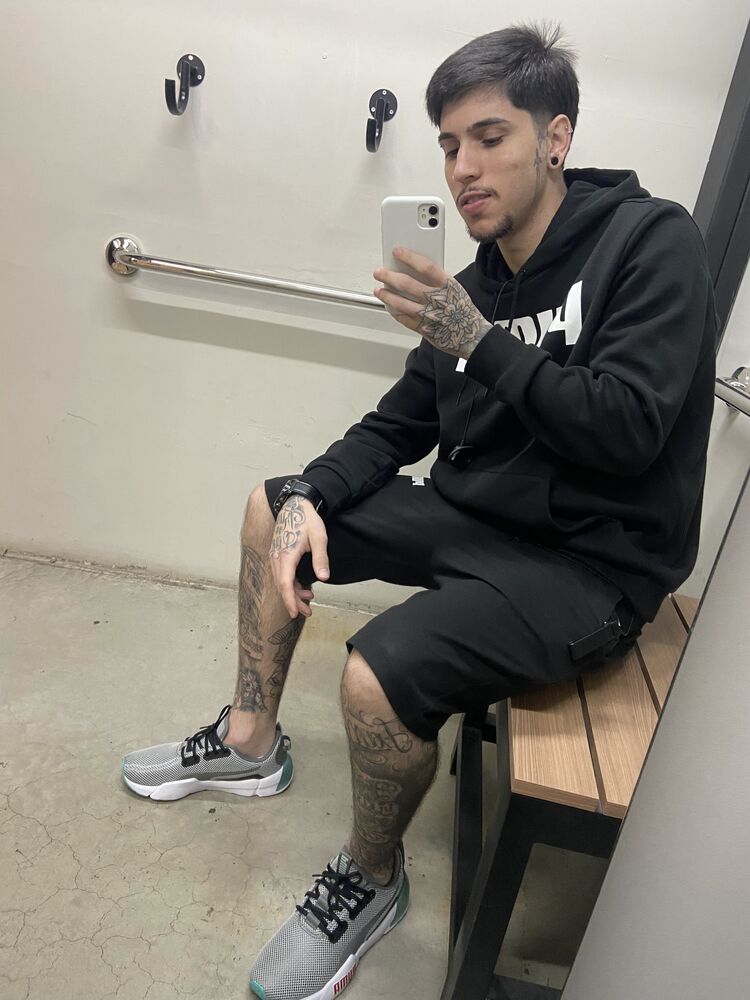  31710046  Nathan, 26 ,    Contagem