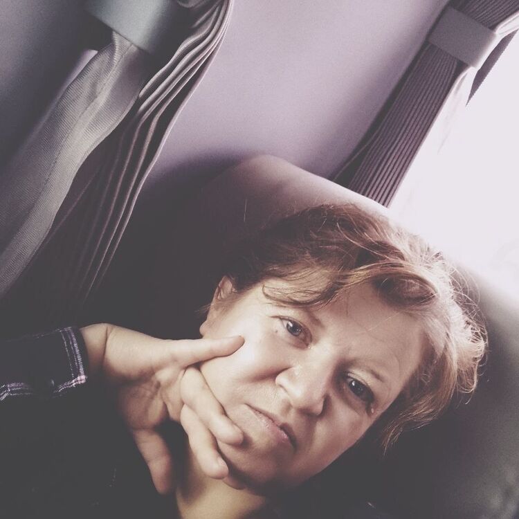  54465506  Mari, 51 ,    