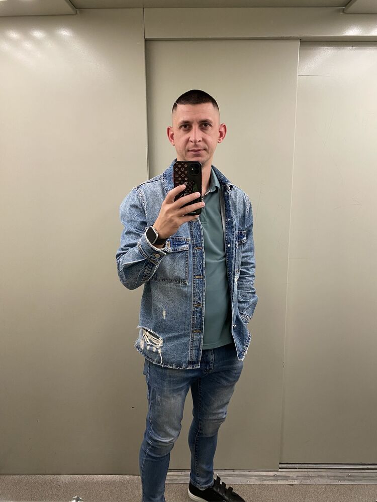  48382616  , 37 ,    