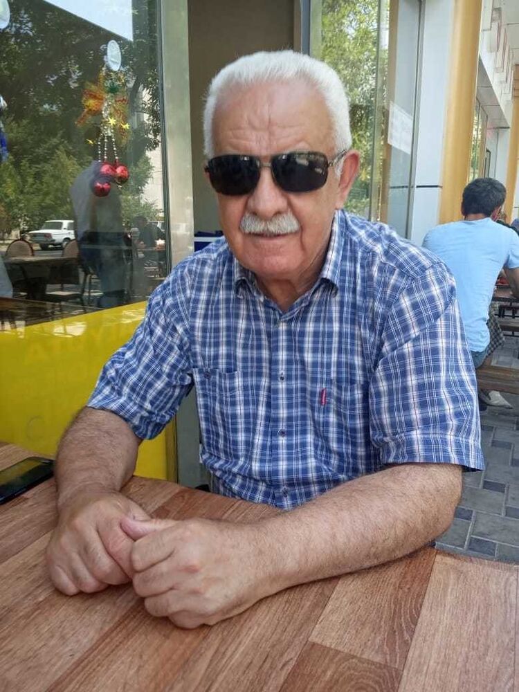  18870796  Ali, 69 ,    