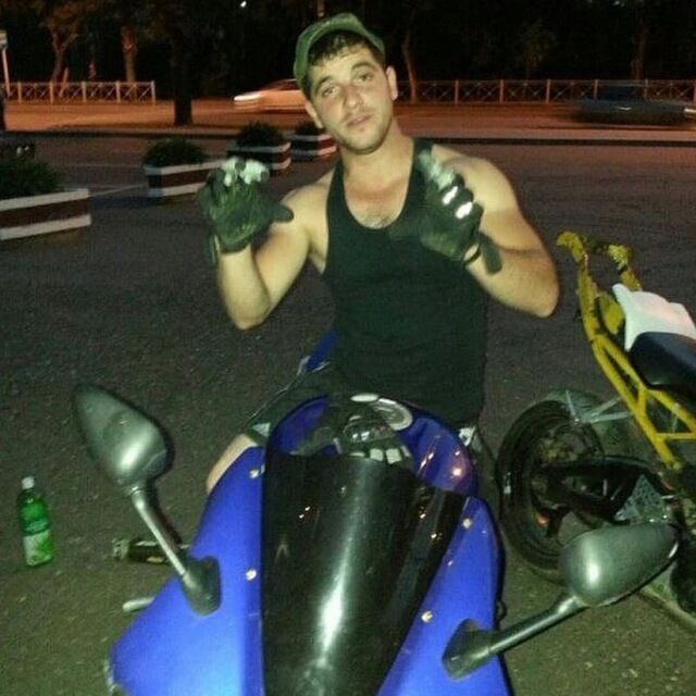  40334236  , 39 ,    -