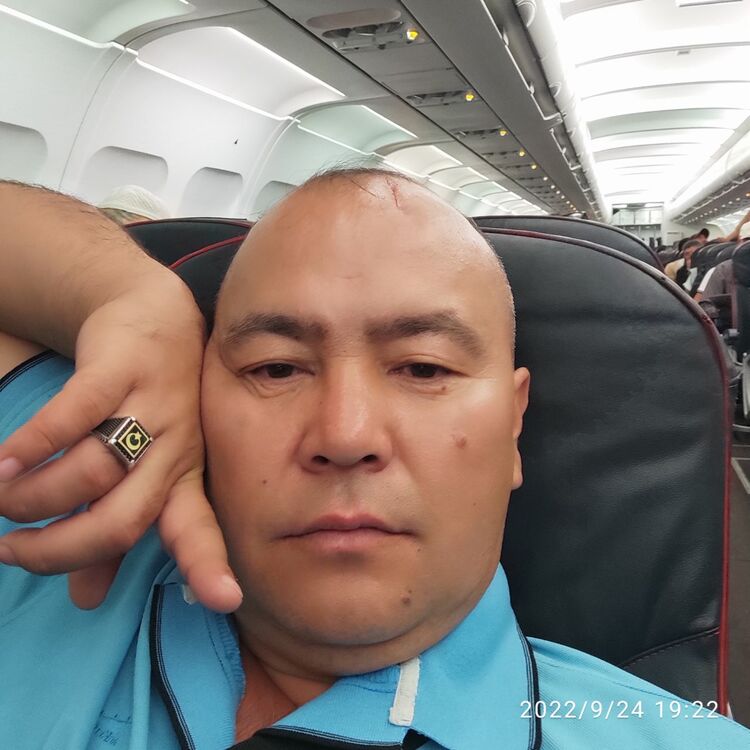  33596676  Iskandar, 46 ,    