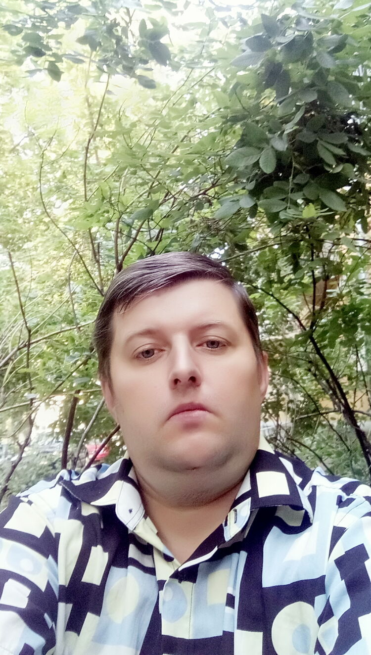  ,   Deniss, 36 ,   ,   , c 
