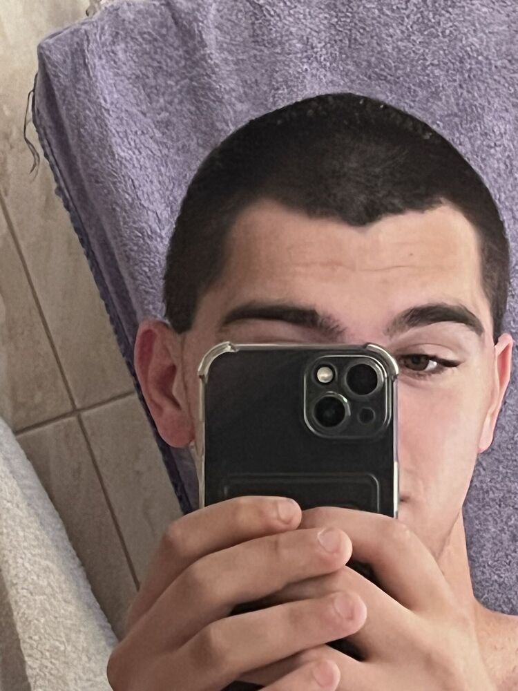 ���� 43704146 ����� ������, 21 ���, ���� ���������� � �����������