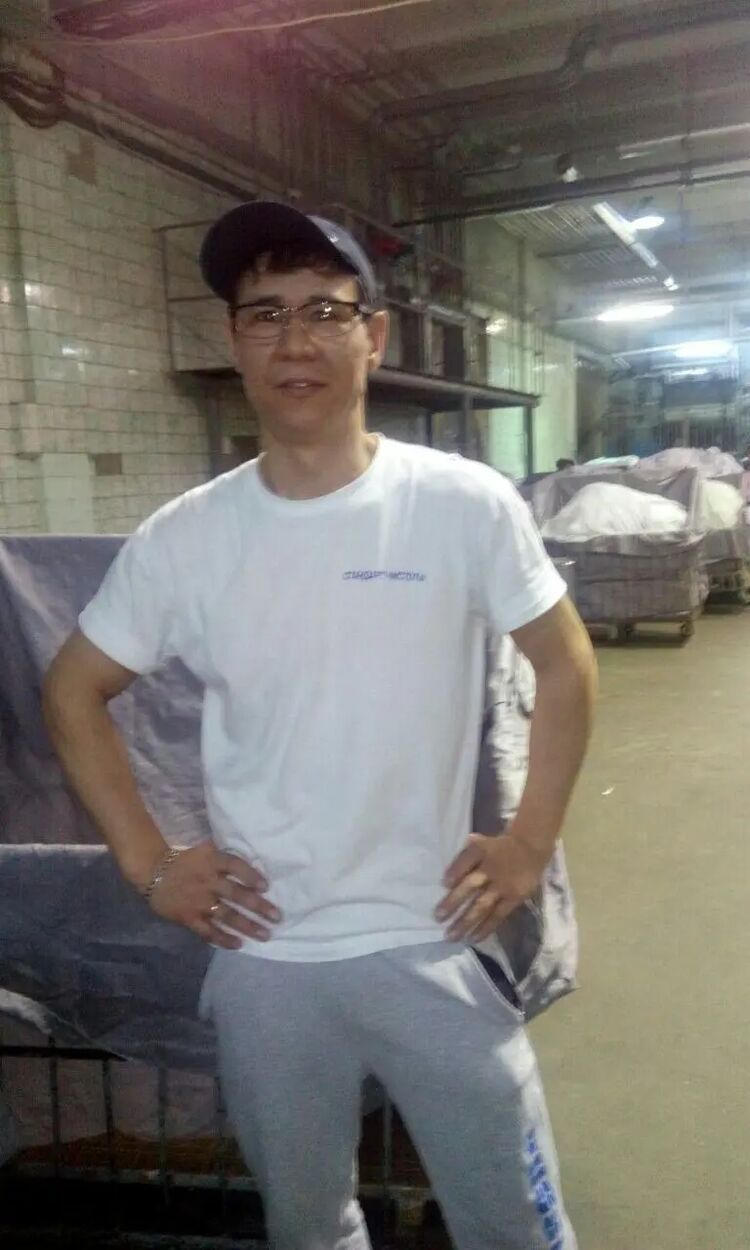  46701426  , 44 ,    