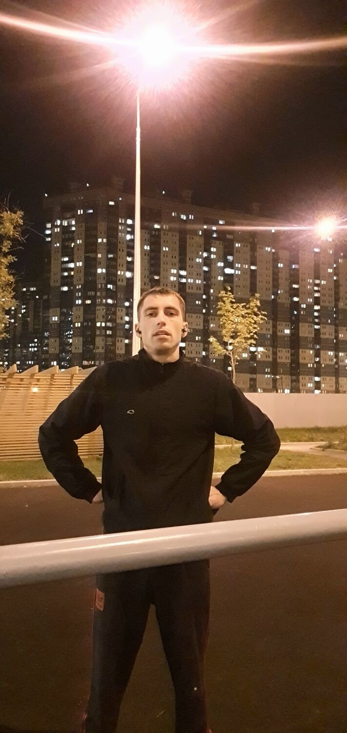  46973076  , 30 ,    