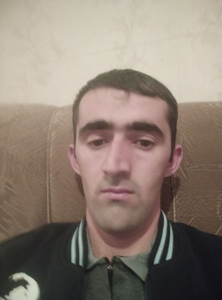  28438366  , 30 ,    