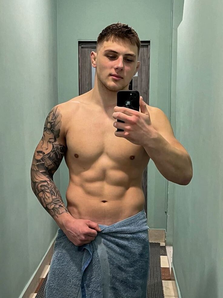  ,   Andrey, 26 ,   ,   