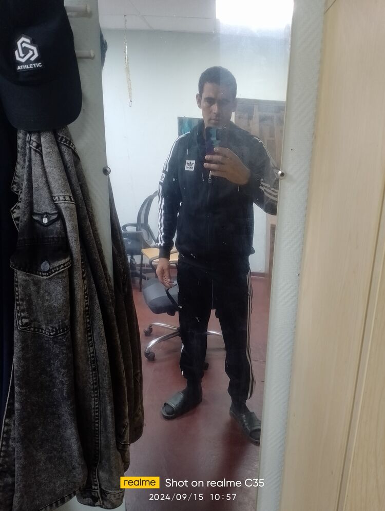  49485276  , 32 ,    