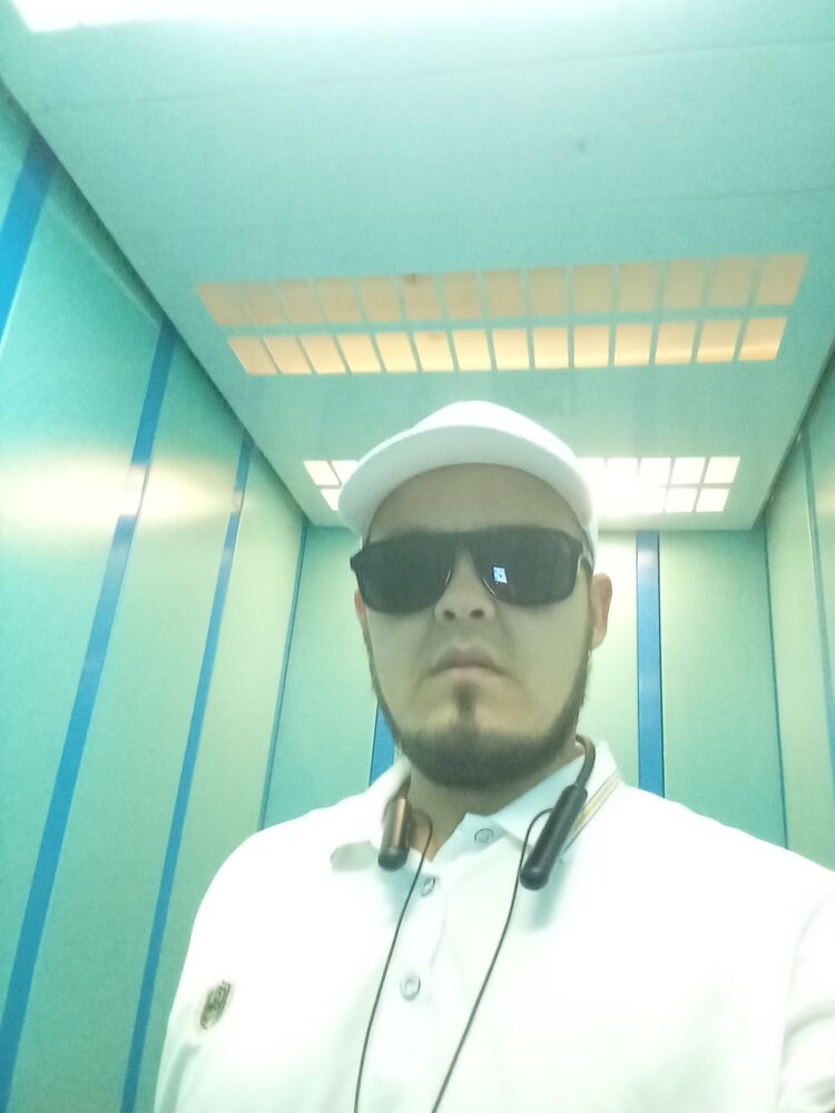  46143026  , 37 ,    