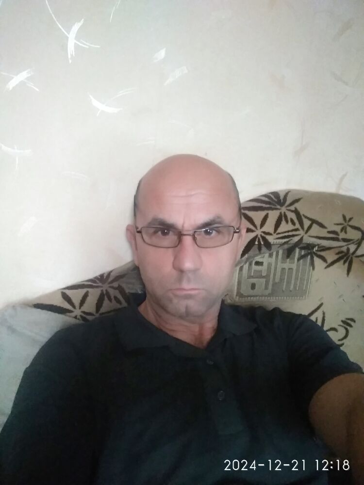  49017656  , 57 ,    