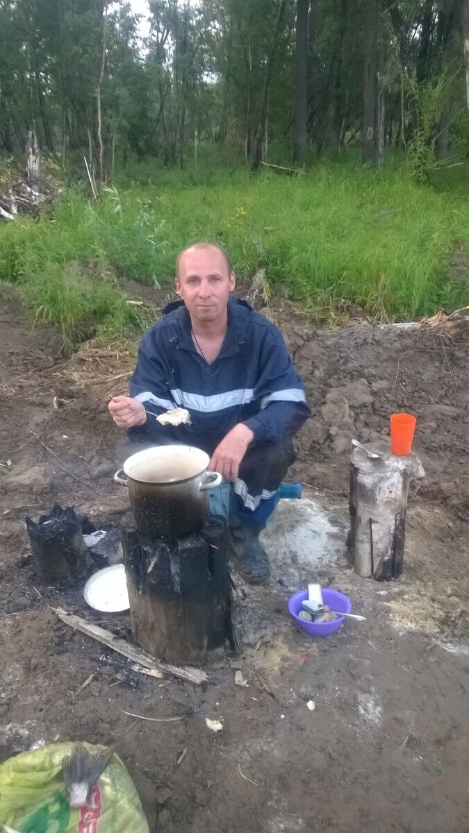  11593066  Vladimir, 49 ,    
