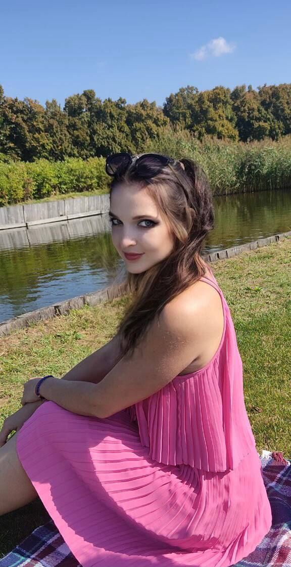  37815246  Lena, 31 ,    