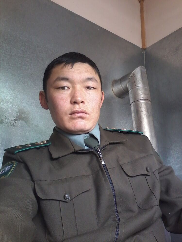  4175426  , 37 ,    