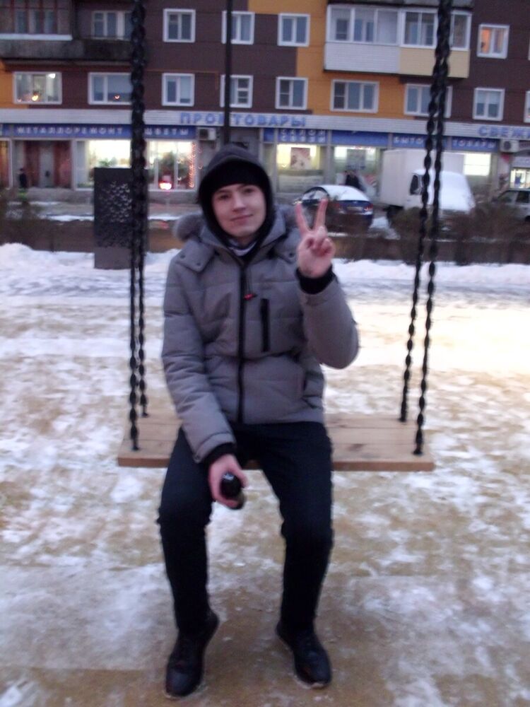   ,    Ghost, 23 ,   ,   , c , 