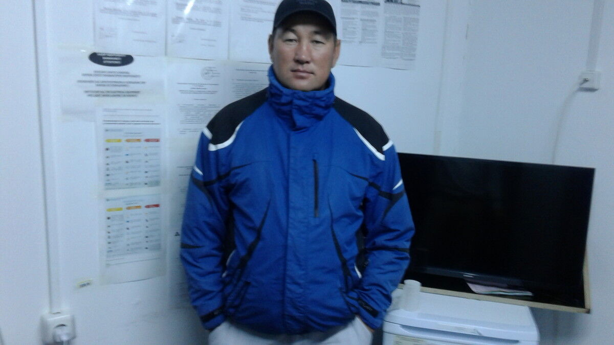  13577906  Alpamys, 43 ,    