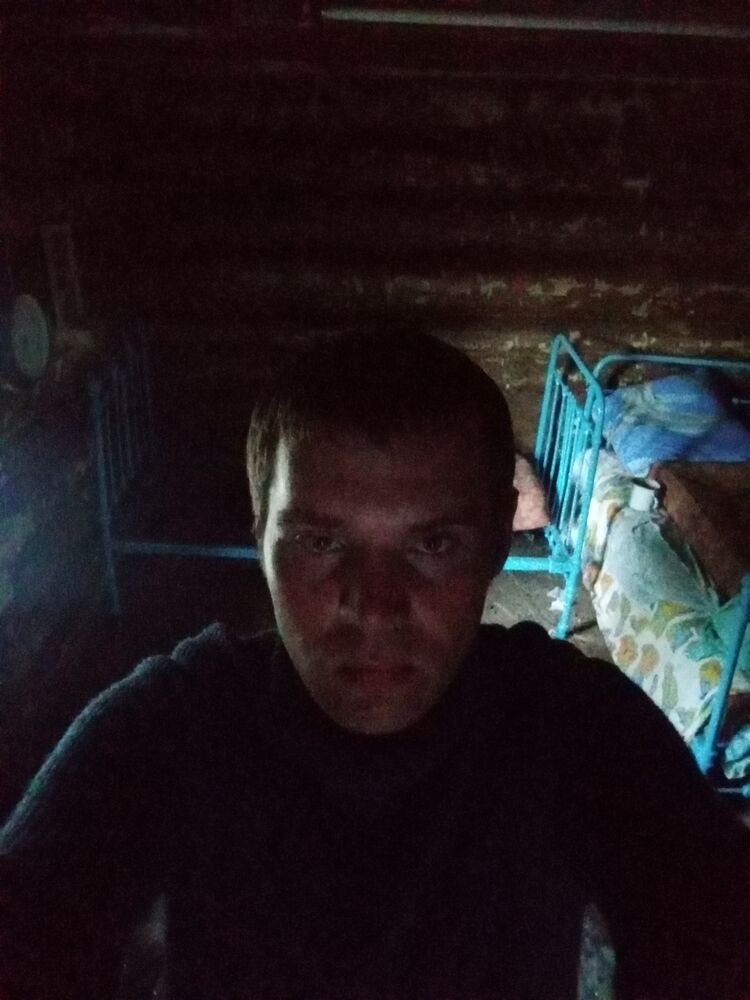  44050016  , 32 ,    