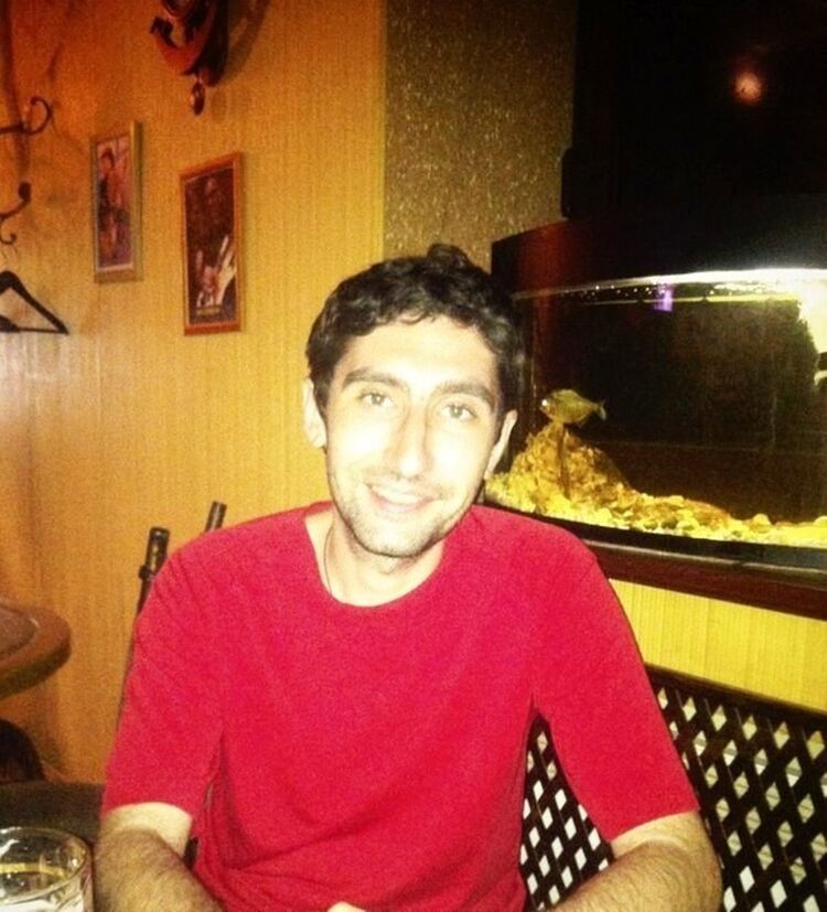  ,   Brunet, 43 ,   