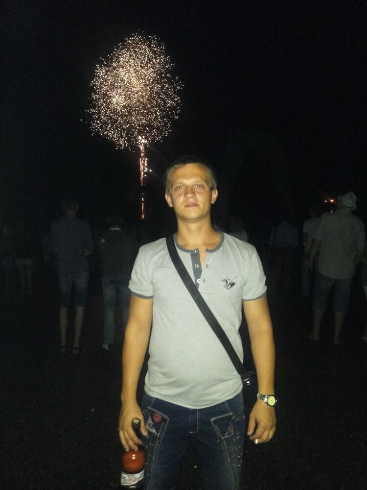  5821526  Sasha, 36 ,    