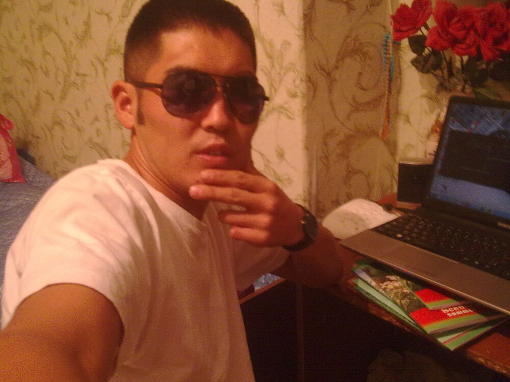  4956746  Amantur, 38 ,    