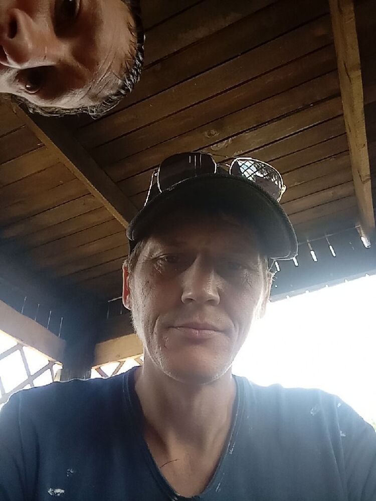 44047736  , 40 ,    