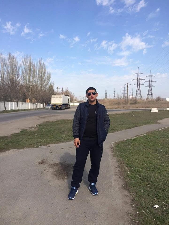  ,   Irakli, 44 ,   c 