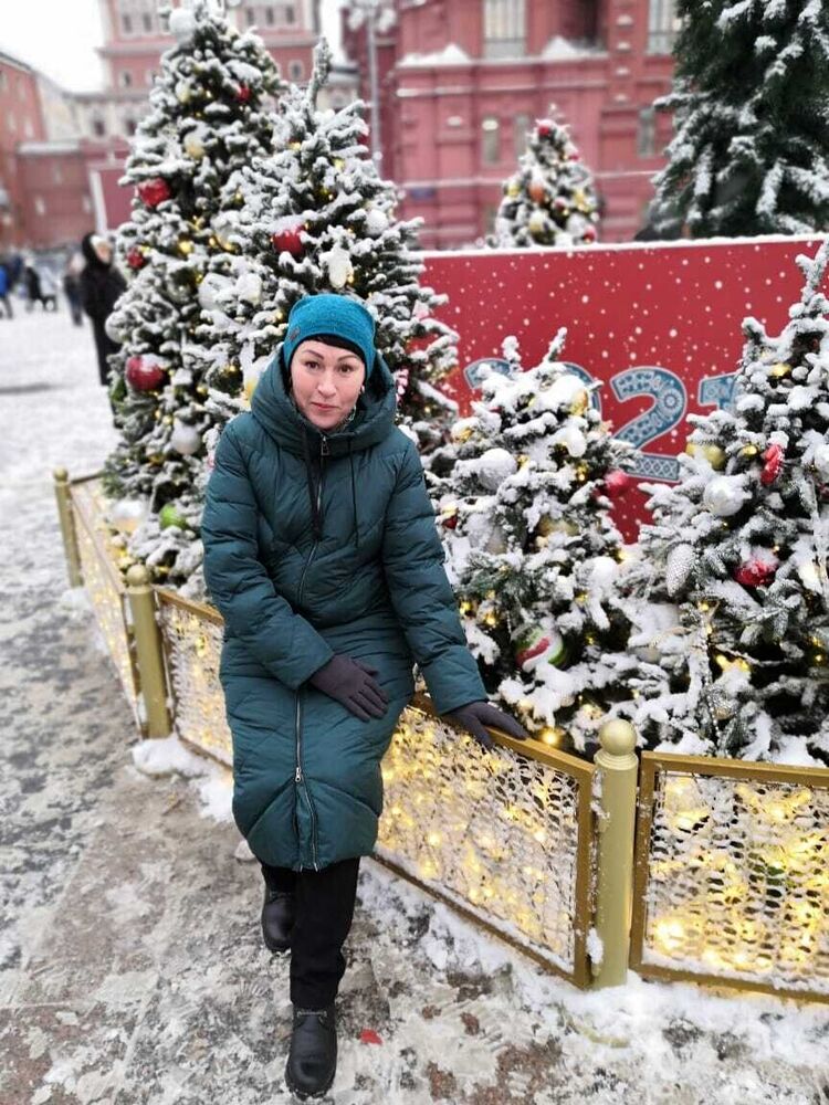  ,   Nelli, 56 ,   c 