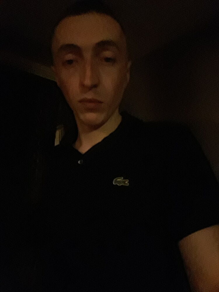  13960636  Viktor, 35 ,    
