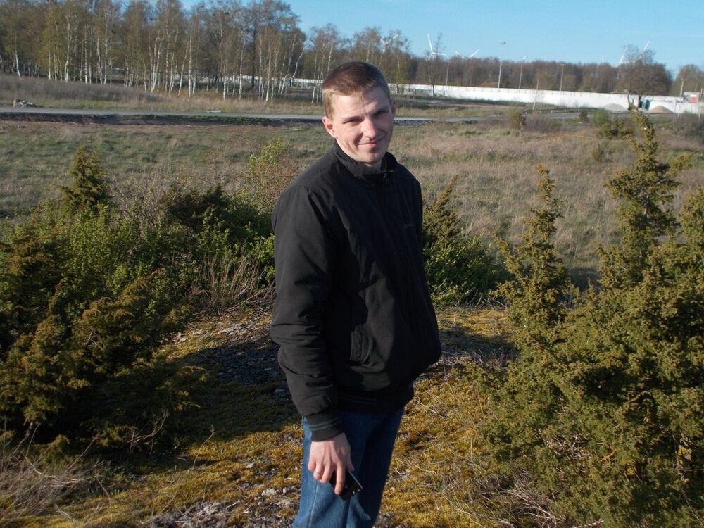  ,   Vadim, 36 ,   