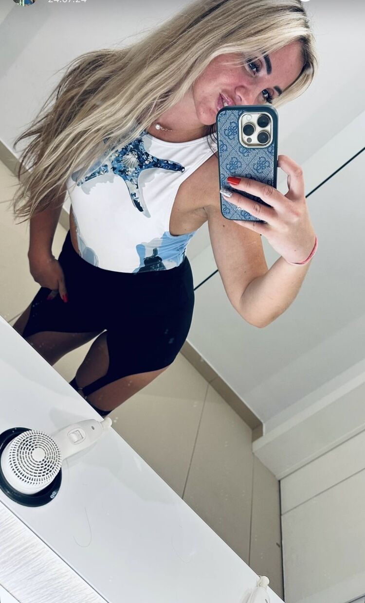  49855256  , 32 ,    