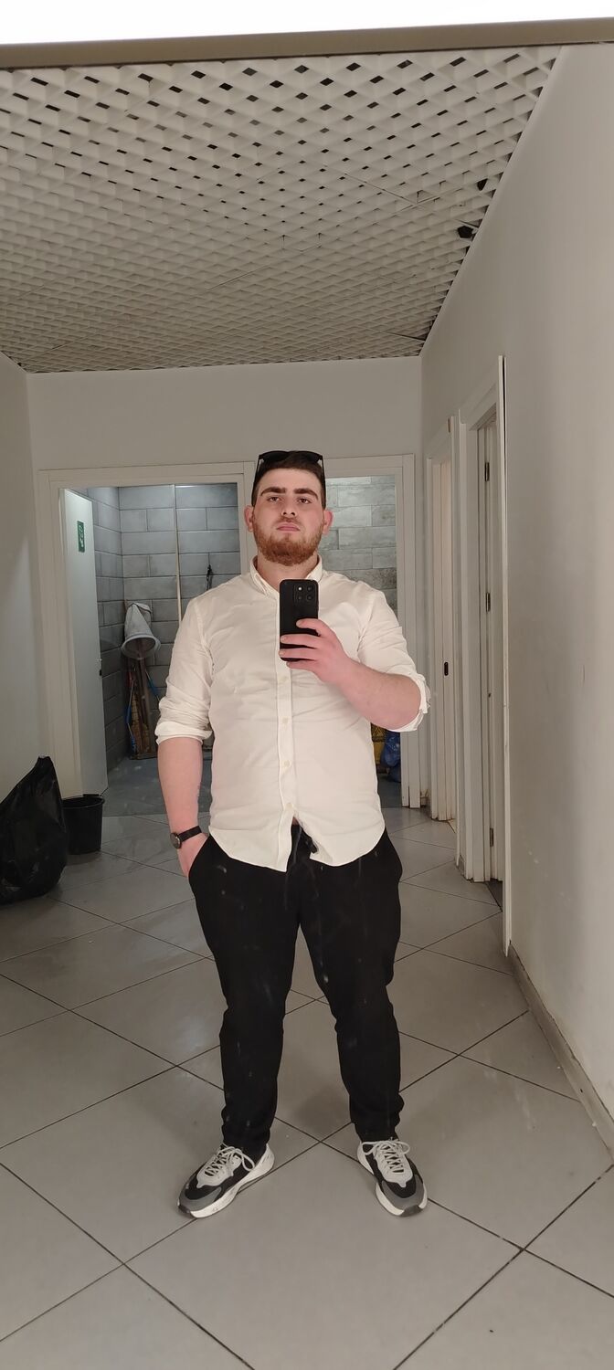  ,   Luka, 23 ,   ,   