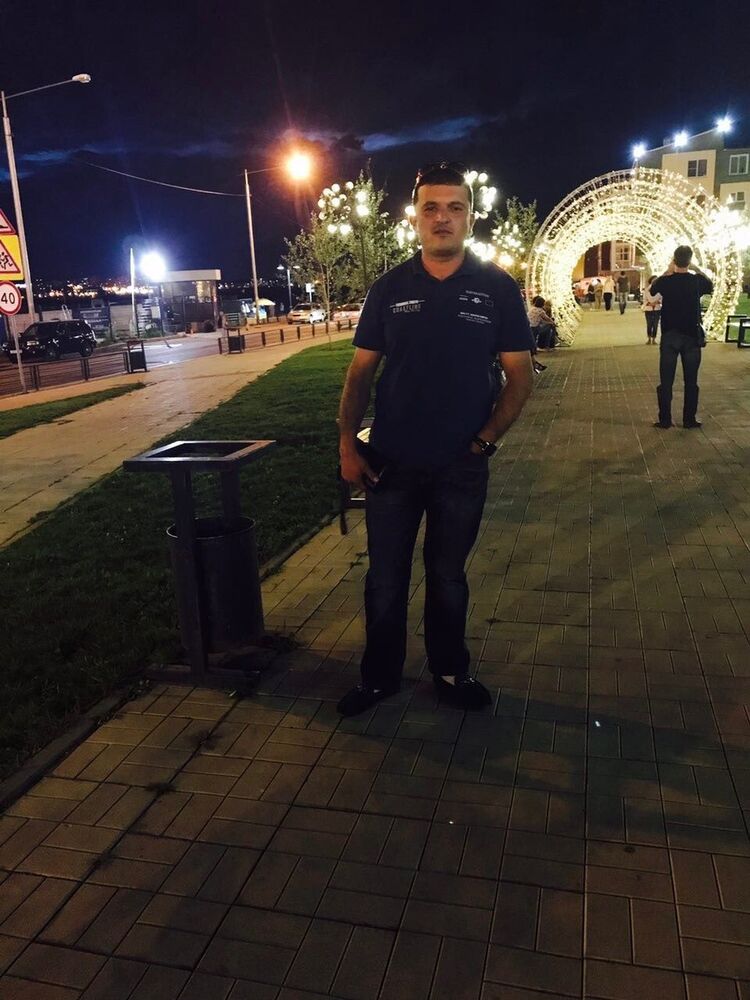 ,   Aziz, 39 ,   ,   , c 